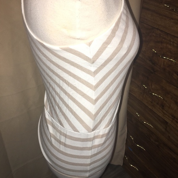 White House Black Market One Shoulder Top - Picture 5 of 7